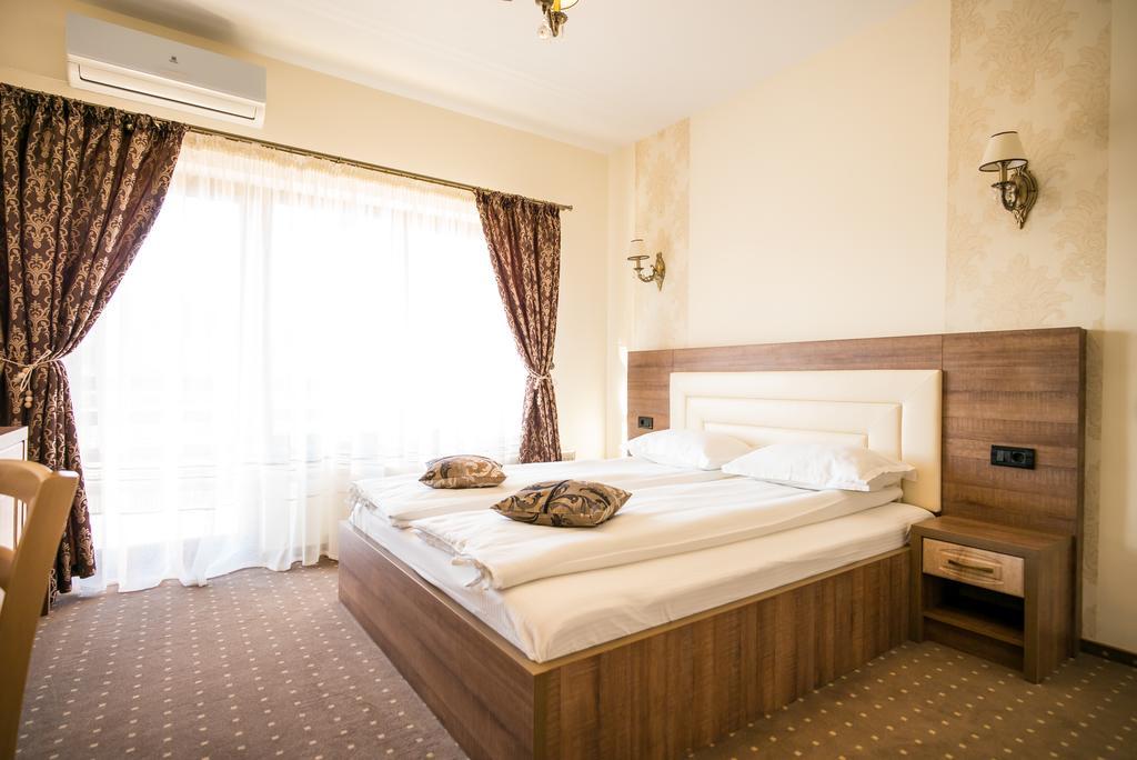 Pensiunea Royal Spa Karácsonkő Szoba fotó